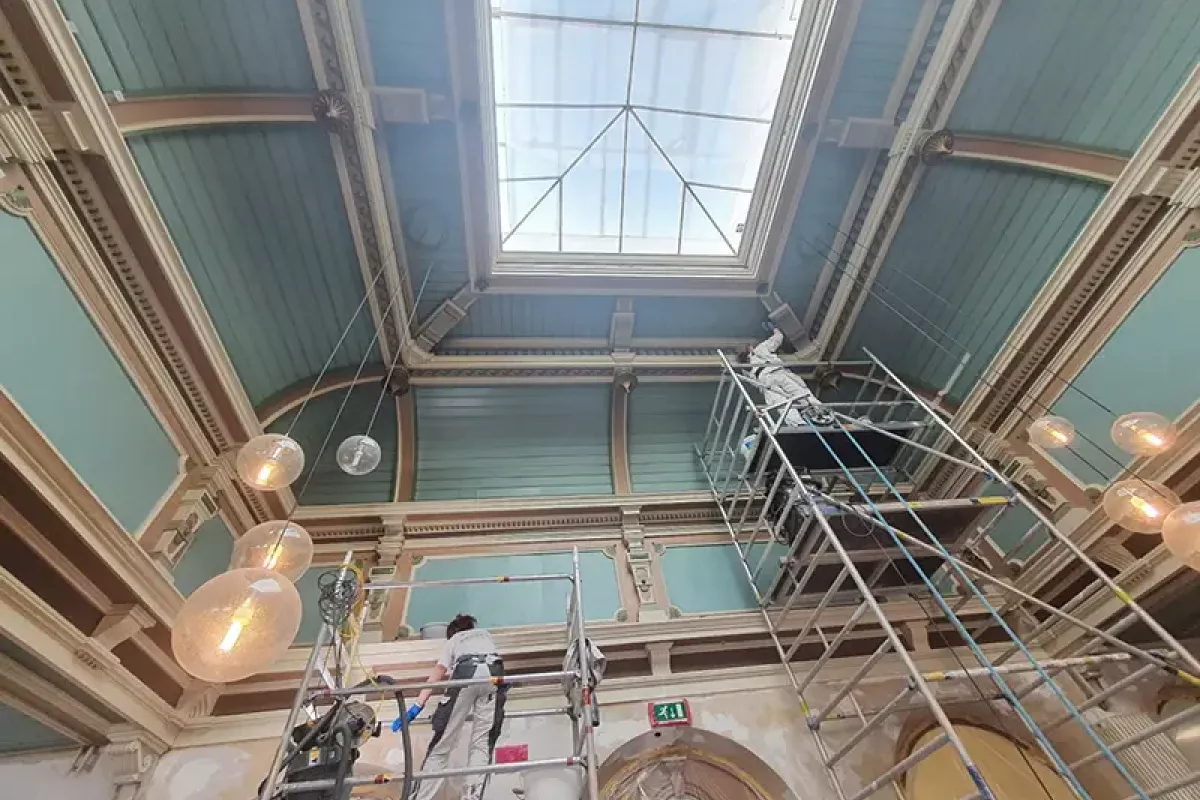 Innenraum restaurieren mit Gerüst