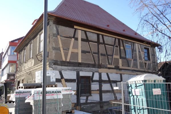 Fachwerkfassade Höchstadt Töpfla Vorzustand